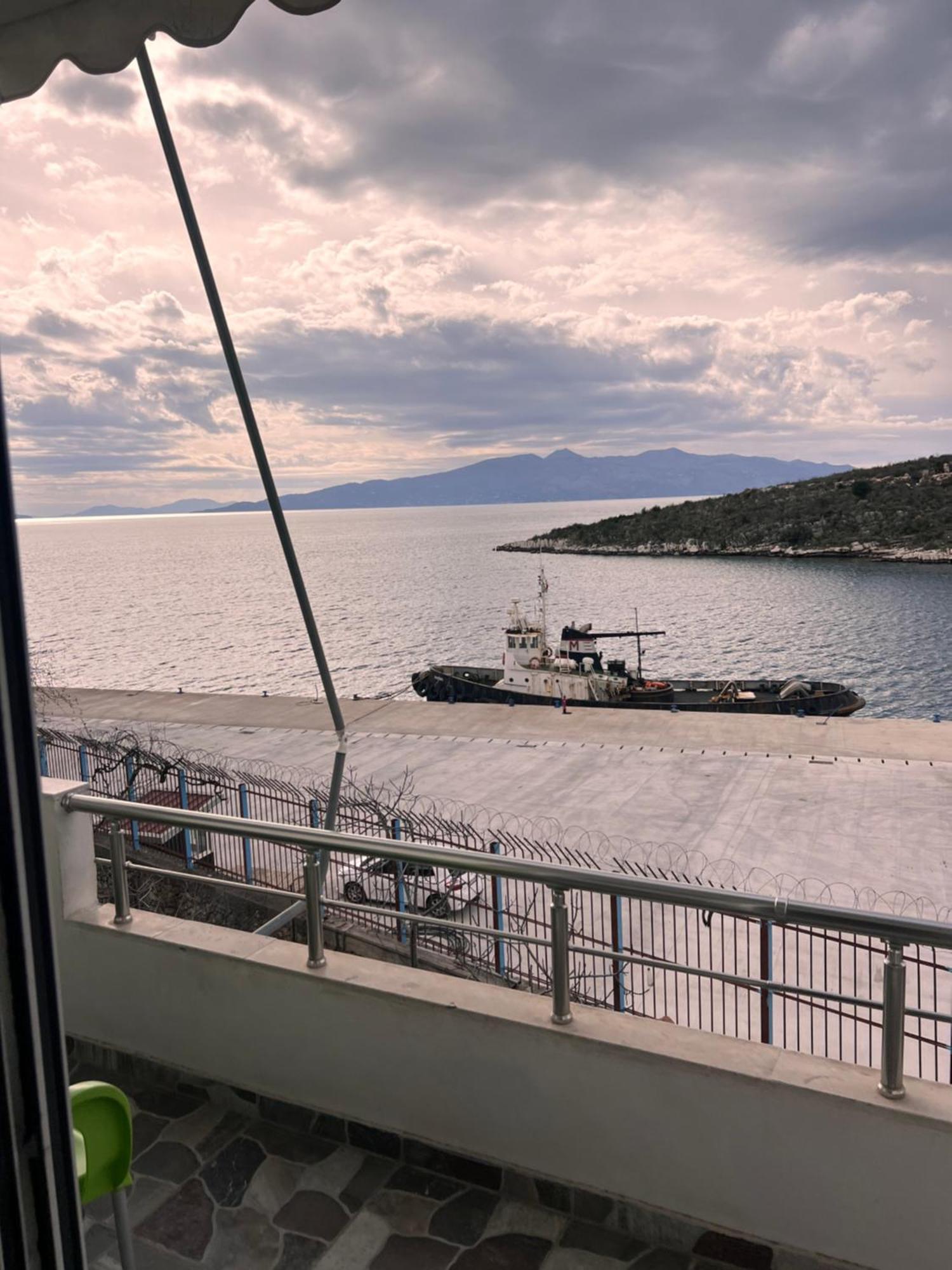 Majki Beach Apartments Саранда Экстерьер фото