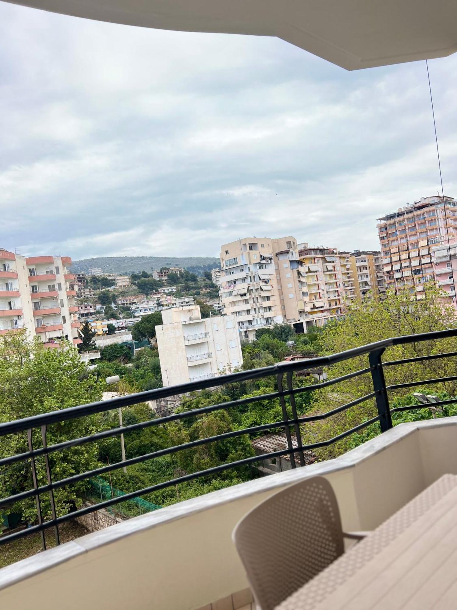 Majki Beach Apartments Саранда Экстерьер фото